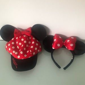 Minnie Mouse ears